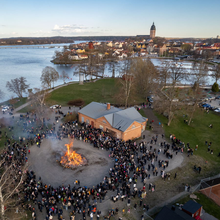 Valborg vid Visholmen Strängnäs